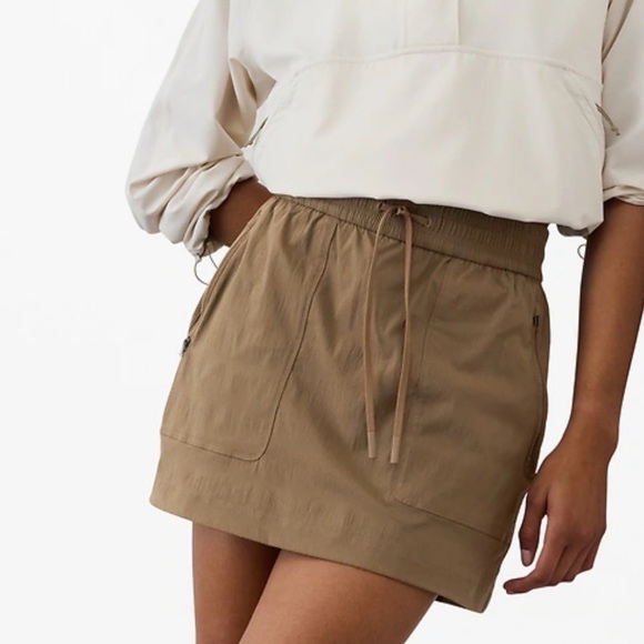 Athleta Dresses & Skirts - Athleta Trekkie North 2 Mid Rise 15" Skort Clay Brown